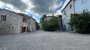 Ruoms pour un week-end en Ardèche